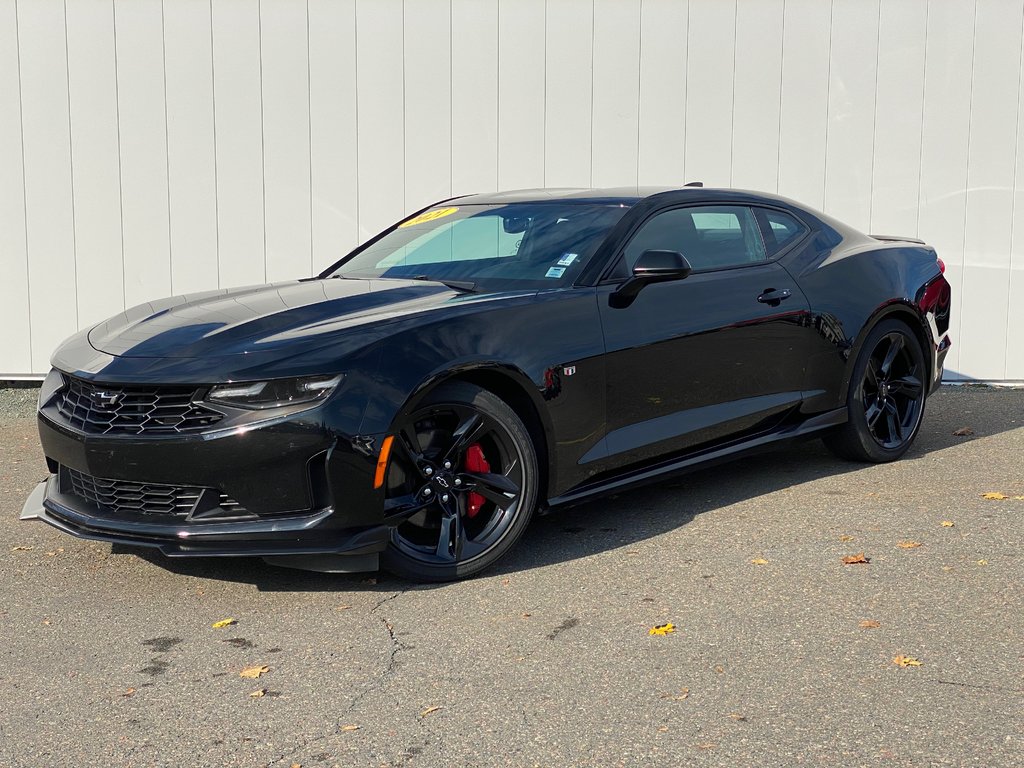 2021 Chevrolet Camaro in Antigonish, Nova Scotia - 3 - w1024h768px