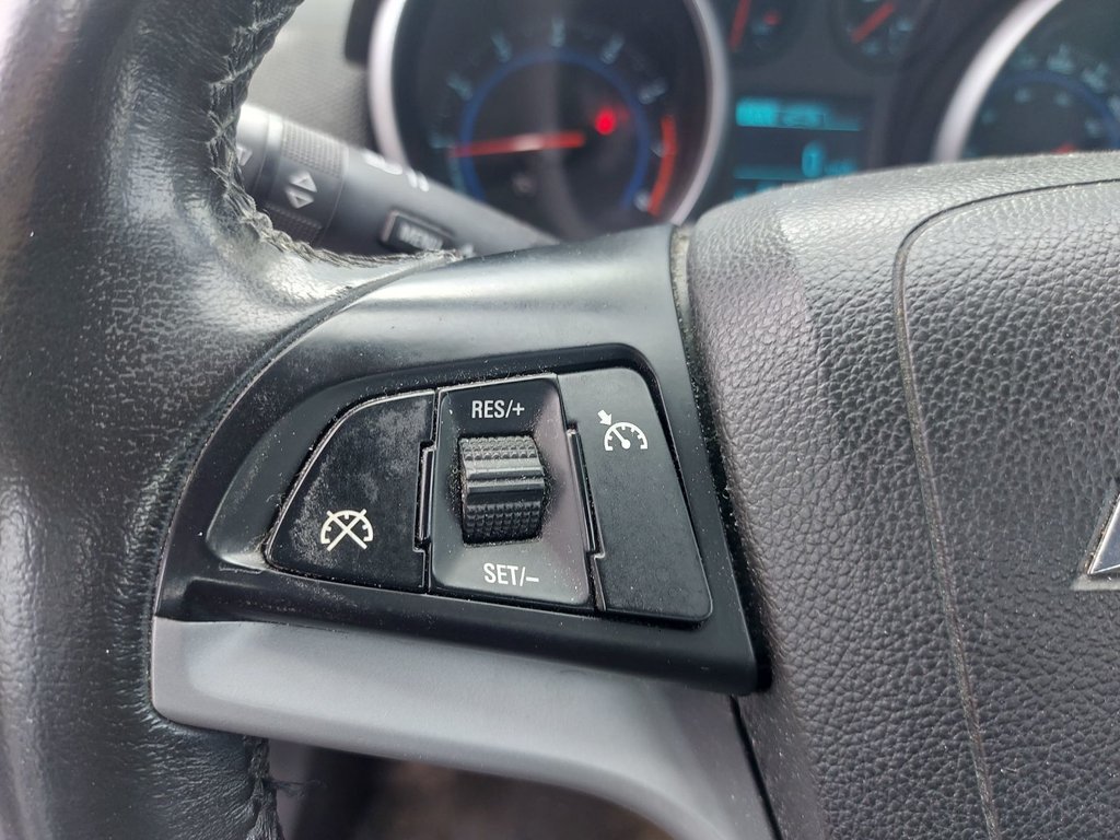 2013 Chevrolet Cruze in Antigonish, Nova Scotia - 13 - w1024h768px