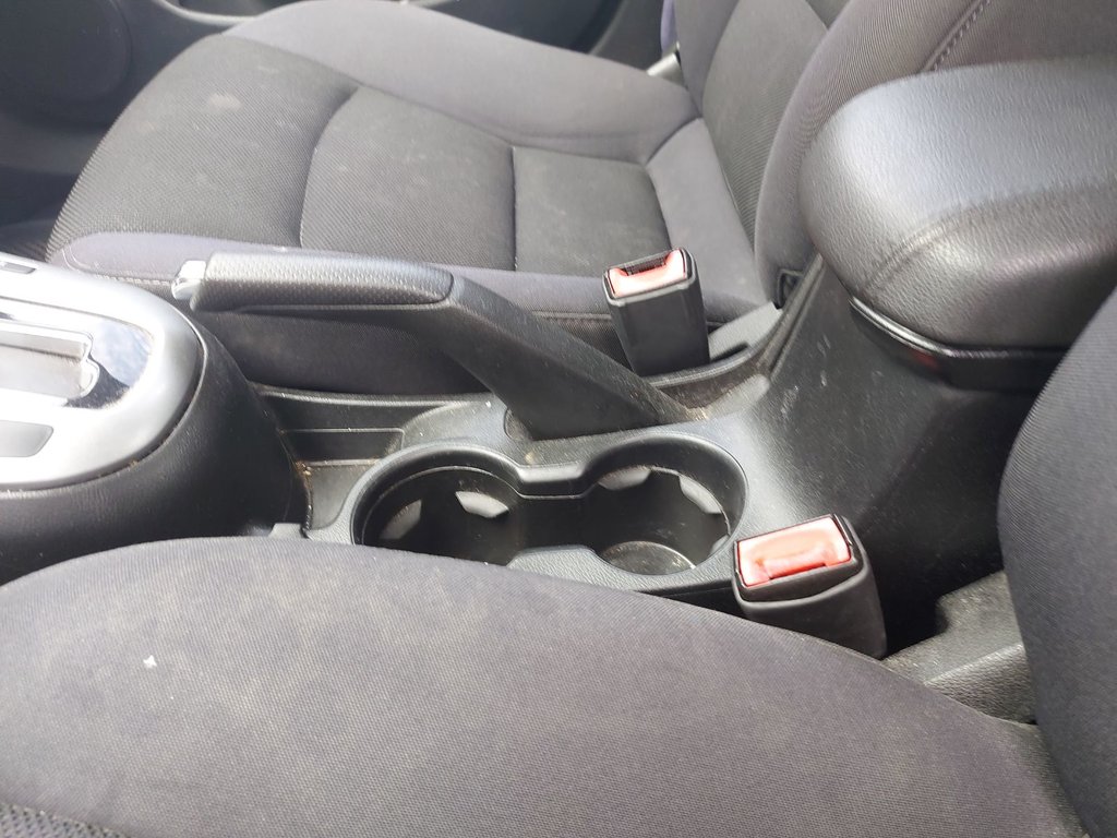 2013 Chevrolet Cruze in Antigonish, Nova Scotia - 24 - w1024h768px