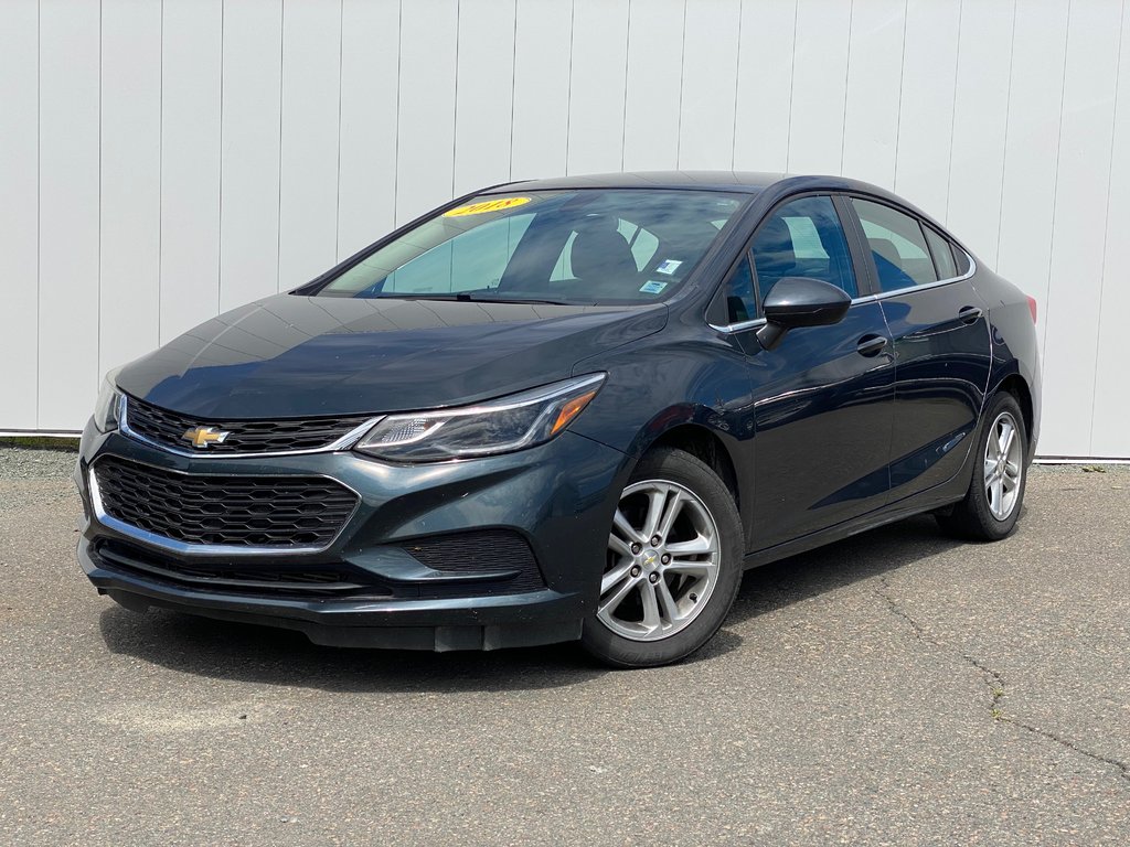 2018 Chevrolet Cruze in Antigonish, Nova Scotia - 3 - w1024h768px