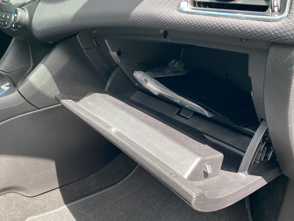 2018 Chevrolet Cruze in Antigonish, Nova Scotia - 32 - w1024h768px