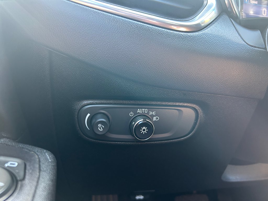 2019  Equinox LT | Cam | USB | HtdSeats | Bluetooth | Keyless in Saint John, New Brunswick - 17 - w1024h768px