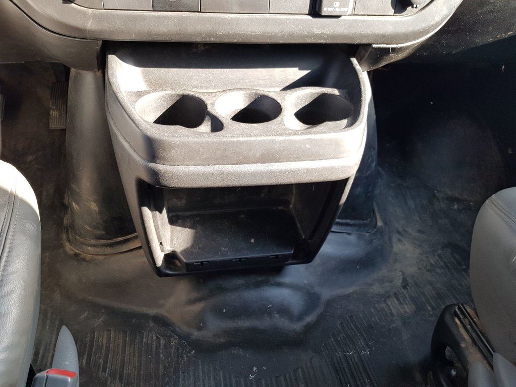 2018 Chevrolet Express 2500 in Antigonish, Nova Scotia - 24 - w1024h768px