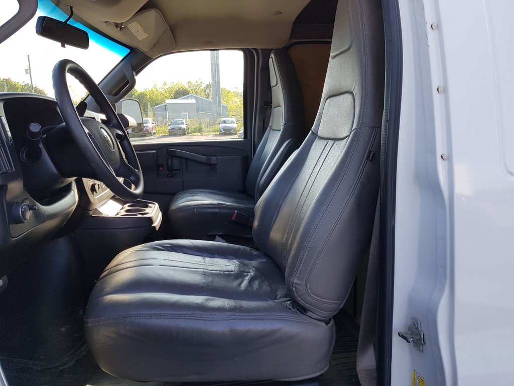 2018 Chevrolet Express 2500 in Antigonish, Nova Scotia - 18 - w1024h768px