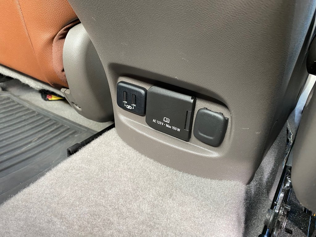 2018 Chevrolet MALIBU in Antigonish, Nova Scotia - 38 - w1024h768px