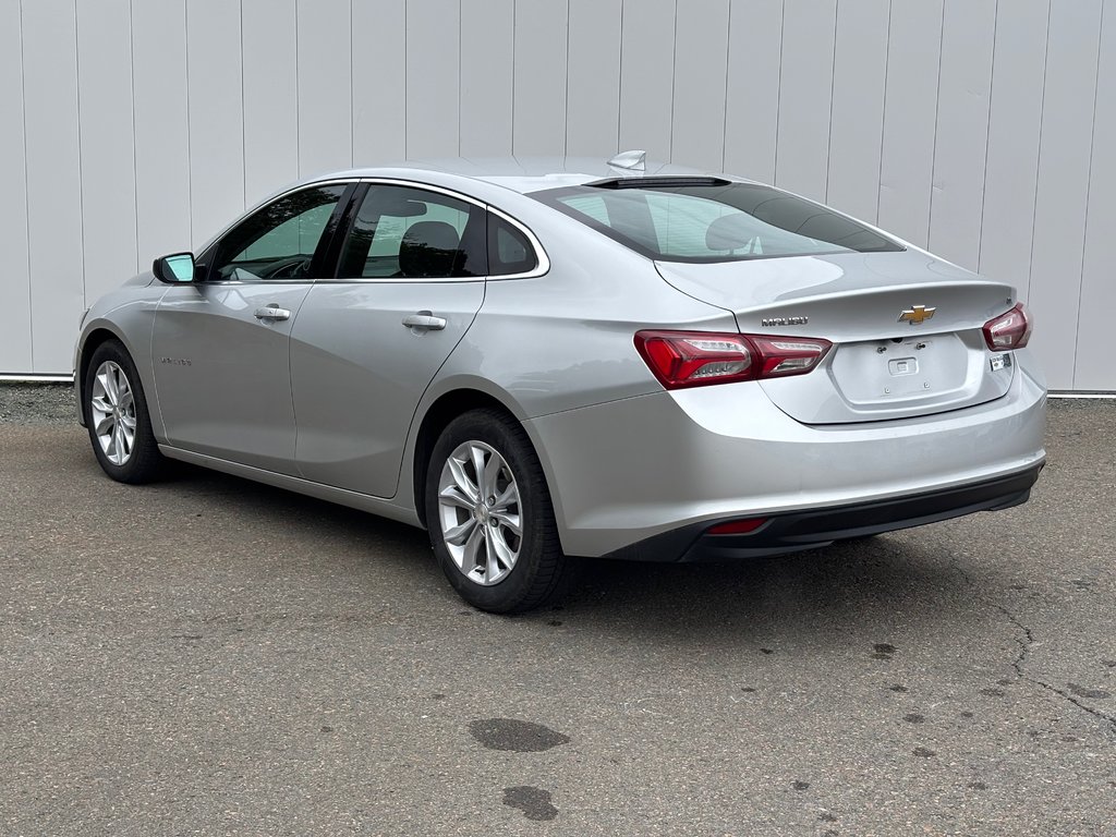 2022  Malibu LT | Cam | USB | HtdSeats | Warranty to 2027 in Saint John, New Brunswick - 5 - w1024h768px