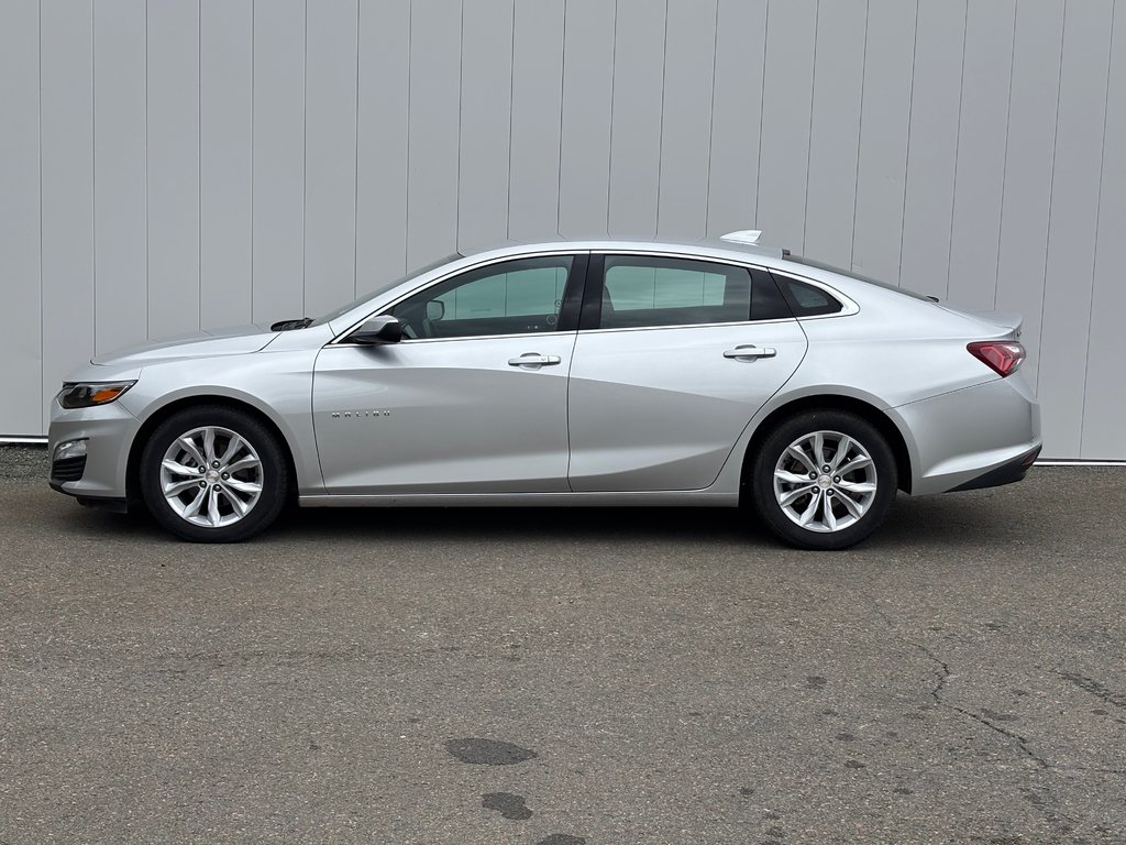 2022  Malibu LT | Cam | USB | HtdSeats | Warranty to 2027 in Saint John, New Brunswick - 4 - w1024h768px