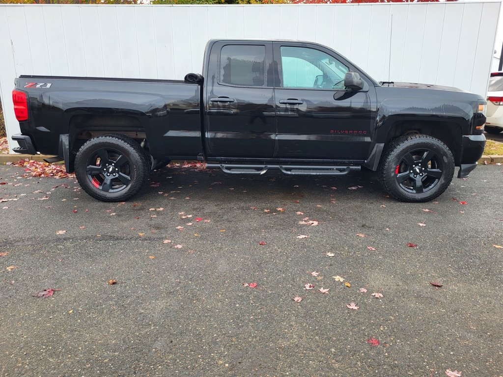 2019 Chevrolet Silverado 1500 in Antigonish, Nova Scotia - 2 - w1024h768px