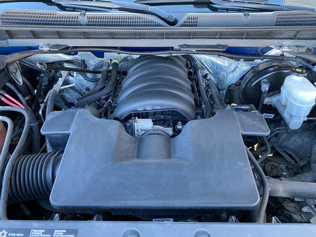 2016 Chevrolet SILVERADO 1500 in Antigonish, Nova Scotia - 9 - w1024h768px