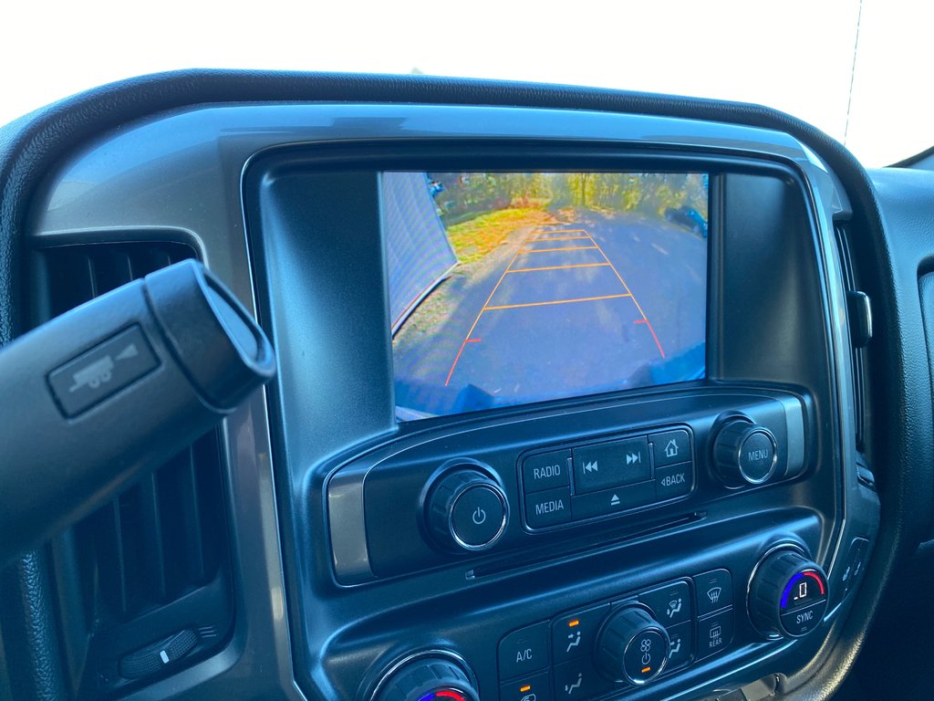 2016 Chevrolet SILVERADO 1500 in Antigonish, Nova Scotia - 23 - w1024h768px