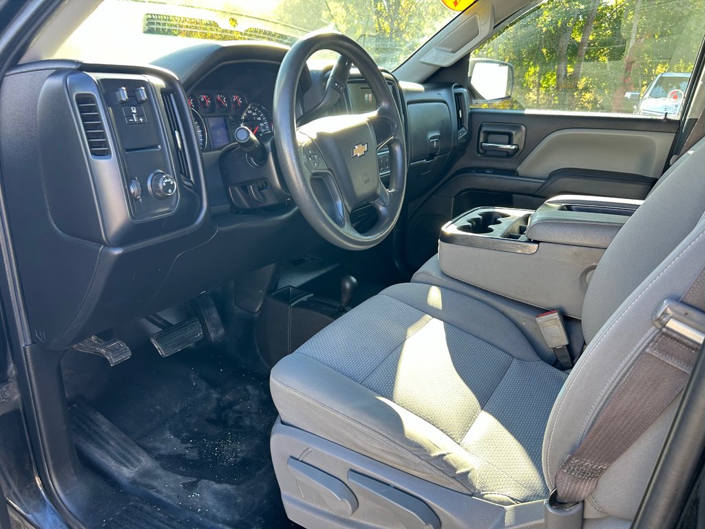 2017  Silverado 1500 Black Out Edition | Cam | USB | 20s | Bluetooth in Saint John, New Brunswick - 9 - w1024h768px