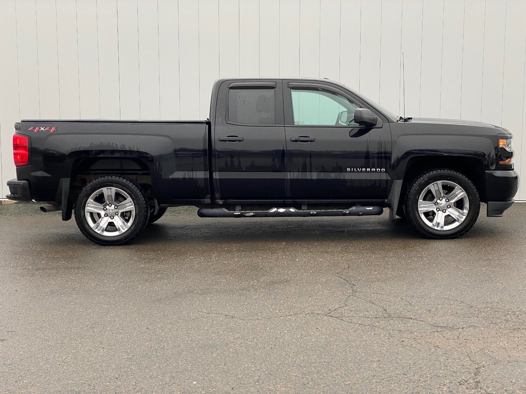 2018 Chevrolet Silverado 1500 in Antigonish, Nova Scotia - 8 - w1024h768px