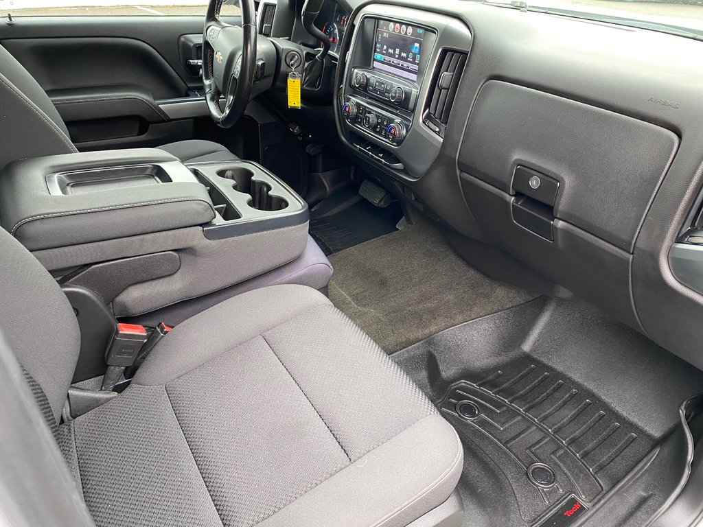 2018  Silverado 1500 LT | Cam | USB | XM | Bluetooth | Keyless | Cruise in Saint John, New Brunswick - 14 - w1024h768px