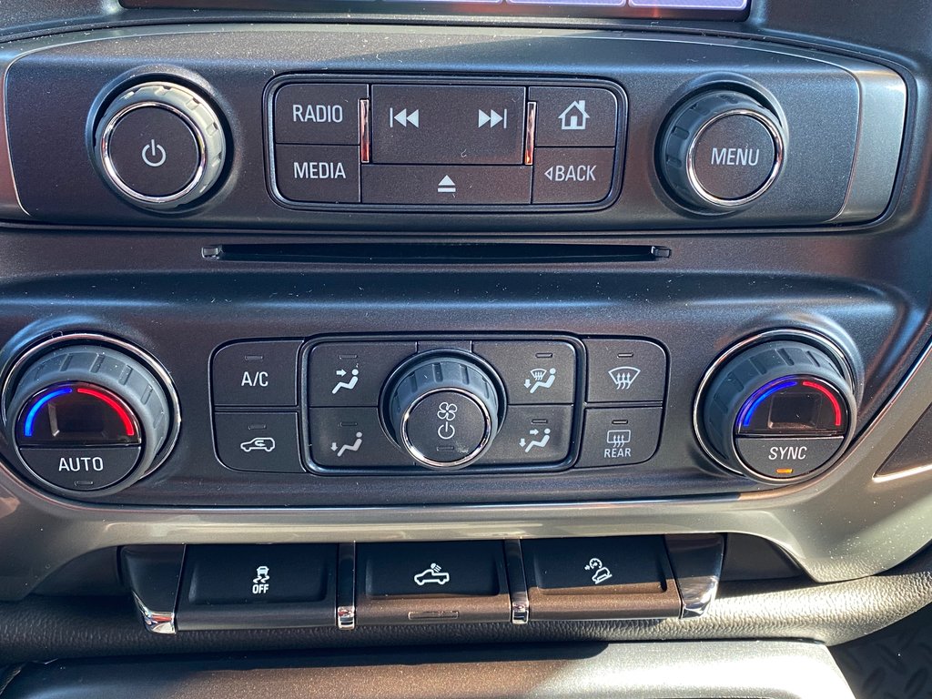 2018 Chevrolet Silverado 1500 in Antigonish, Nova Scotia - 21 - w1024h768px