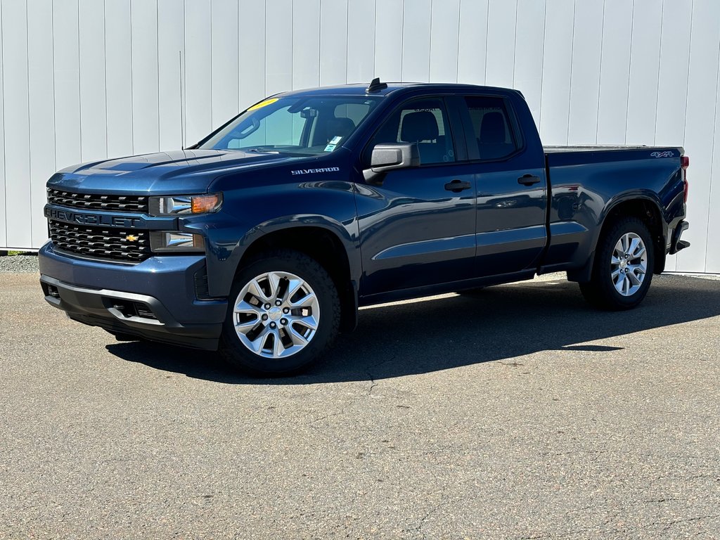 2019  Silverado 1500 Custom | Cam | USB | Bluetooth | Keyless | Cruise in Saint John, New Brunswick - 3 - w1024h768px