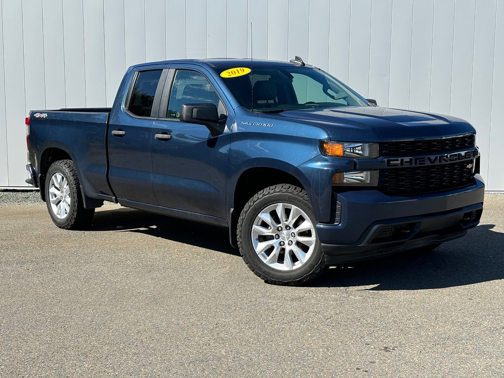 2019  Silverado 1500 Custom | Cam | USB | Bluetooth | Keyless | Cruise in Saint John, New Brunswick - 1 - w1024h768px