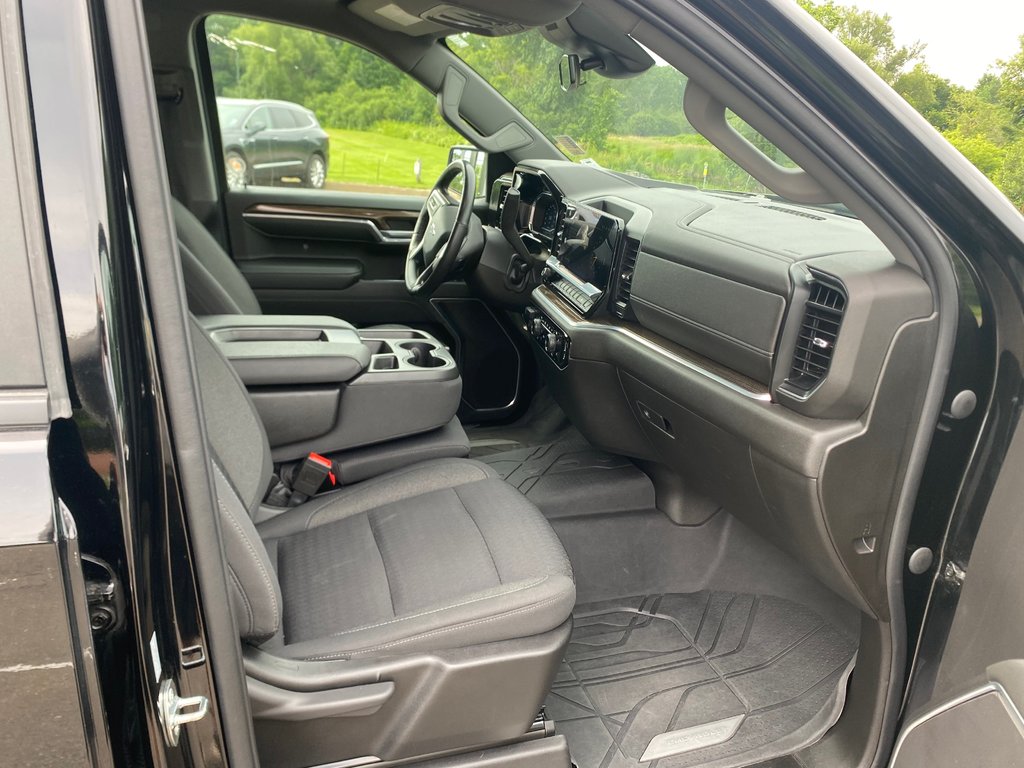 2022  Silverado 1500 RST | Cam | USB | XM | HtdWheel | Bluetooth in Saint John, New Brunswick - 13 - w1024h768px