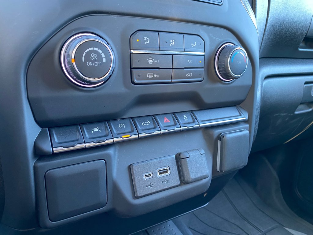 2023 Chevrolet SILVERADO 1500 CUSTOM | Cam | USB | HtdMirrors | Warranty to 2028 in Saint John, New Brunswick - 22 - w1024h768px