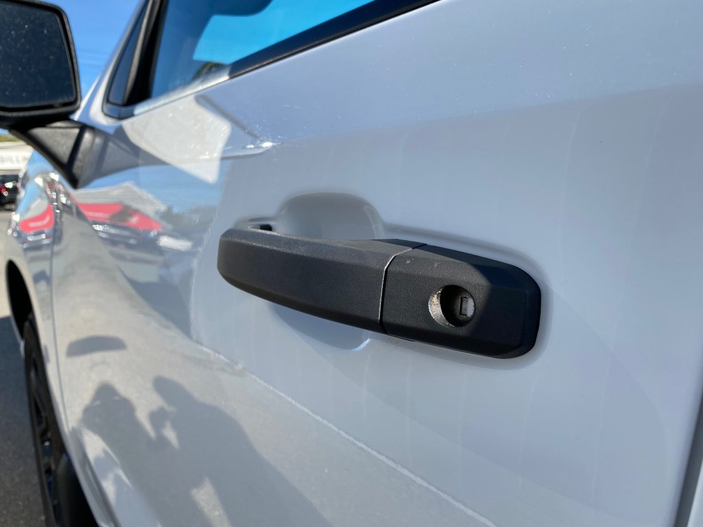 2023 Chevrolet SILVERADO 1500 CUSTOM | Cam | USB | HtdMirrors | Warranty to 2028 in Saint John, New Brunswick - 10 - w1024h768px