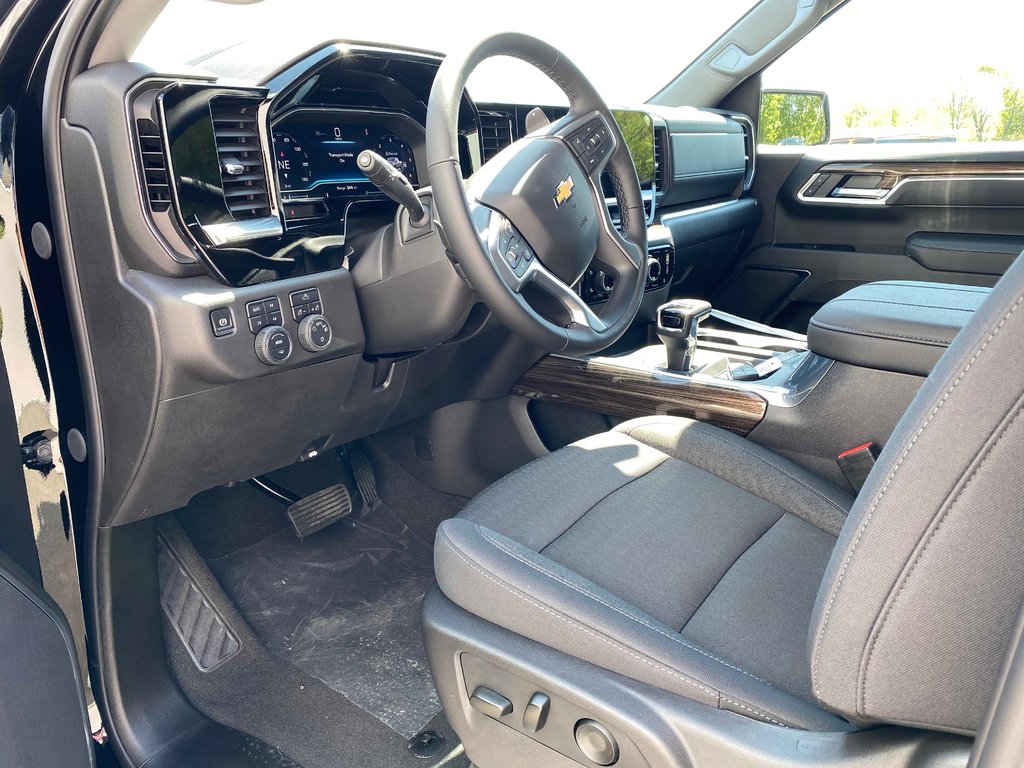 2025 Chevrolet Silverado 1500 in Antigonish, Nova Scotia - 7 - w1024h768px