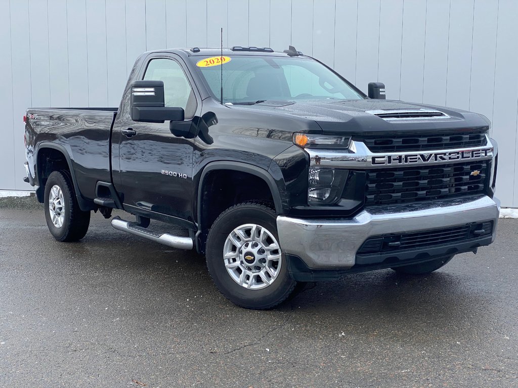 Chevrolet Silverado 2500HD LT | GAS | Cam | USB | TowPkg | Warranty to 2025 2020 à Saint John, Nouveau-Brunswick - 1 - w1024h768px