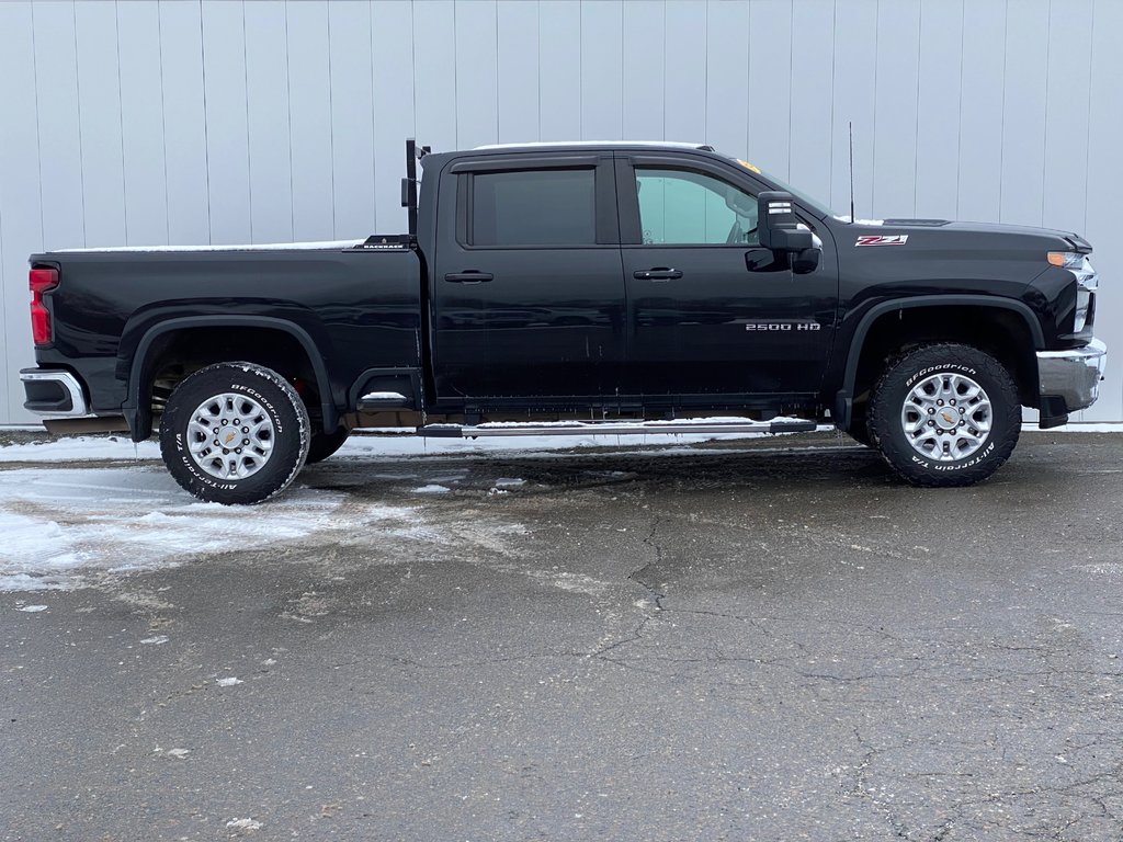 2022 Chevrolet Silverado 2500HD LT | GAS | Cam | USB | XM | HtdWheel | Bluetooth in Saint John, New Brunswick - 8 - w1024h768px