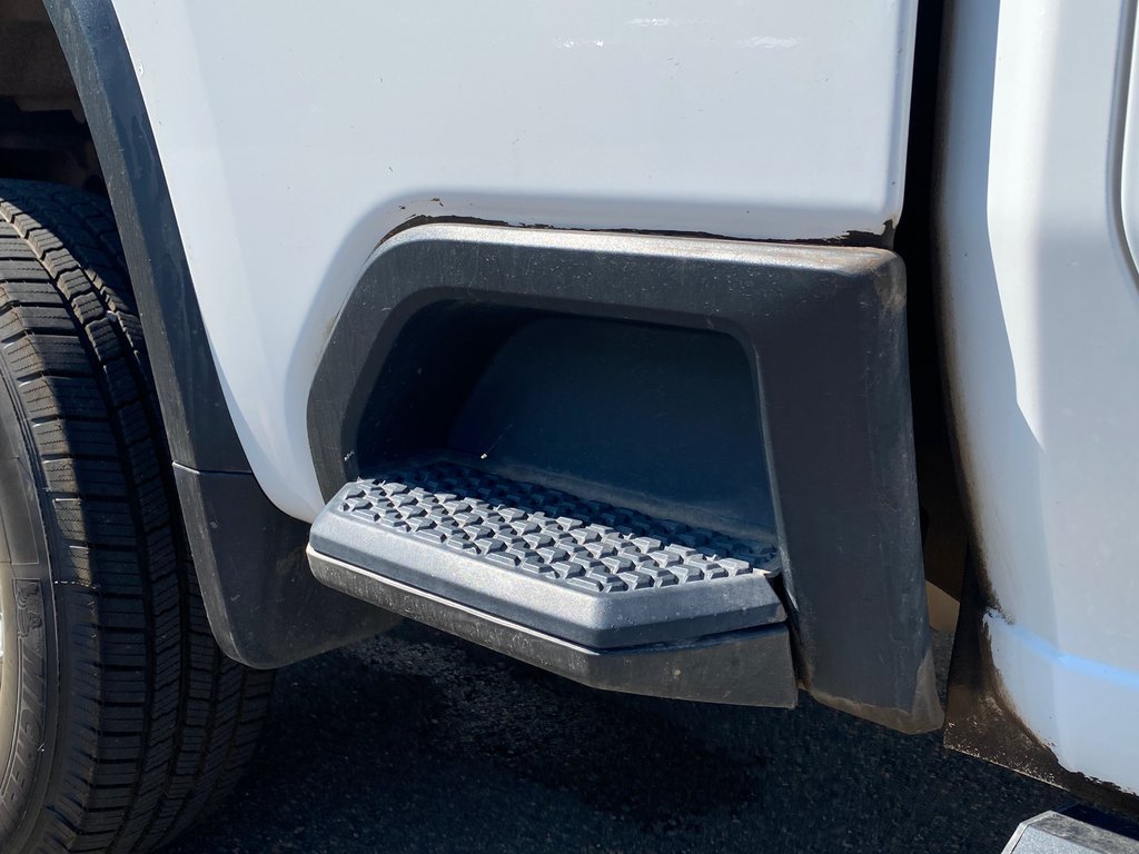2024 Chevrolet Silverado 2500HD LT | Cam | USB | HtdWheel | Warranty to 2028 in Saint John, New Brunswick - 44 - w1024h768px