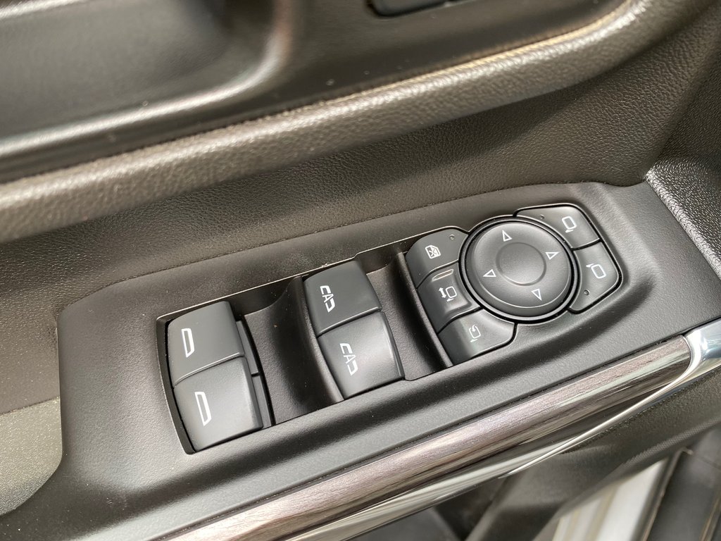 2022 Chevrolet Silverado 3500HD in Antigonish, Nova Scotia - 14 - w1024h768px