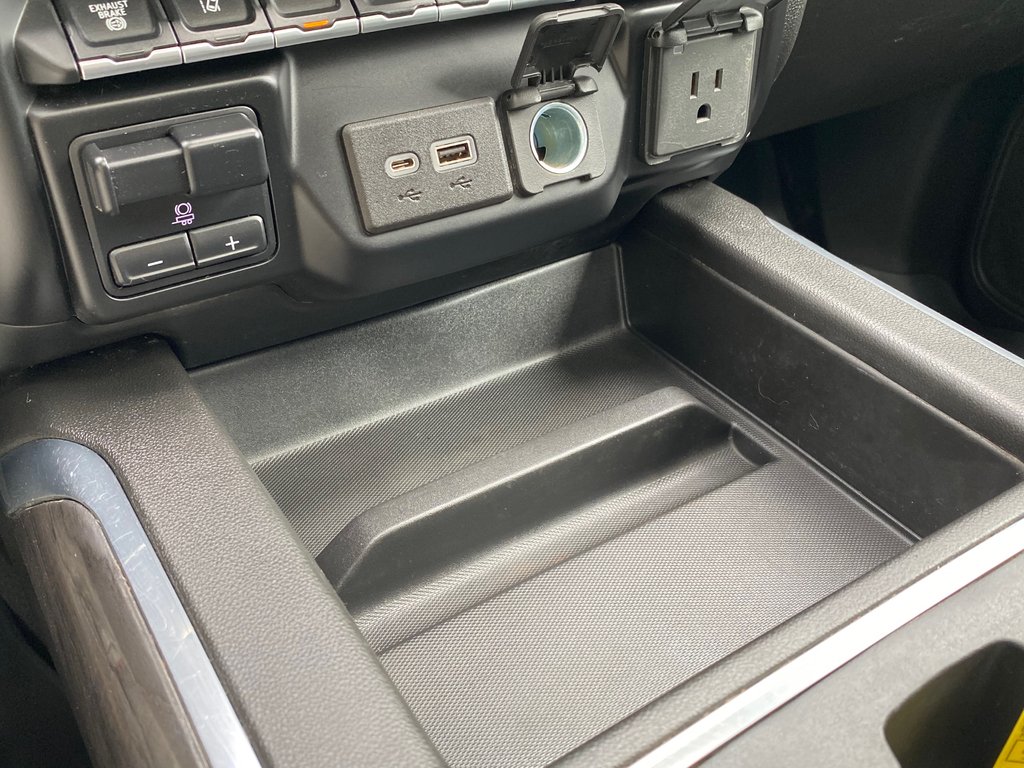 2022 Chevrolet Silverado 3500HD in Antigonish, Nova Scotia - 24 - w1024h768px