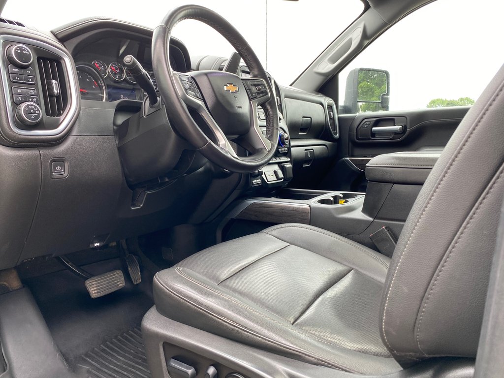 2022 Chevrolet Silverado 3500HD in Antigonish, Nova Scotia - 10 - w1024h768px