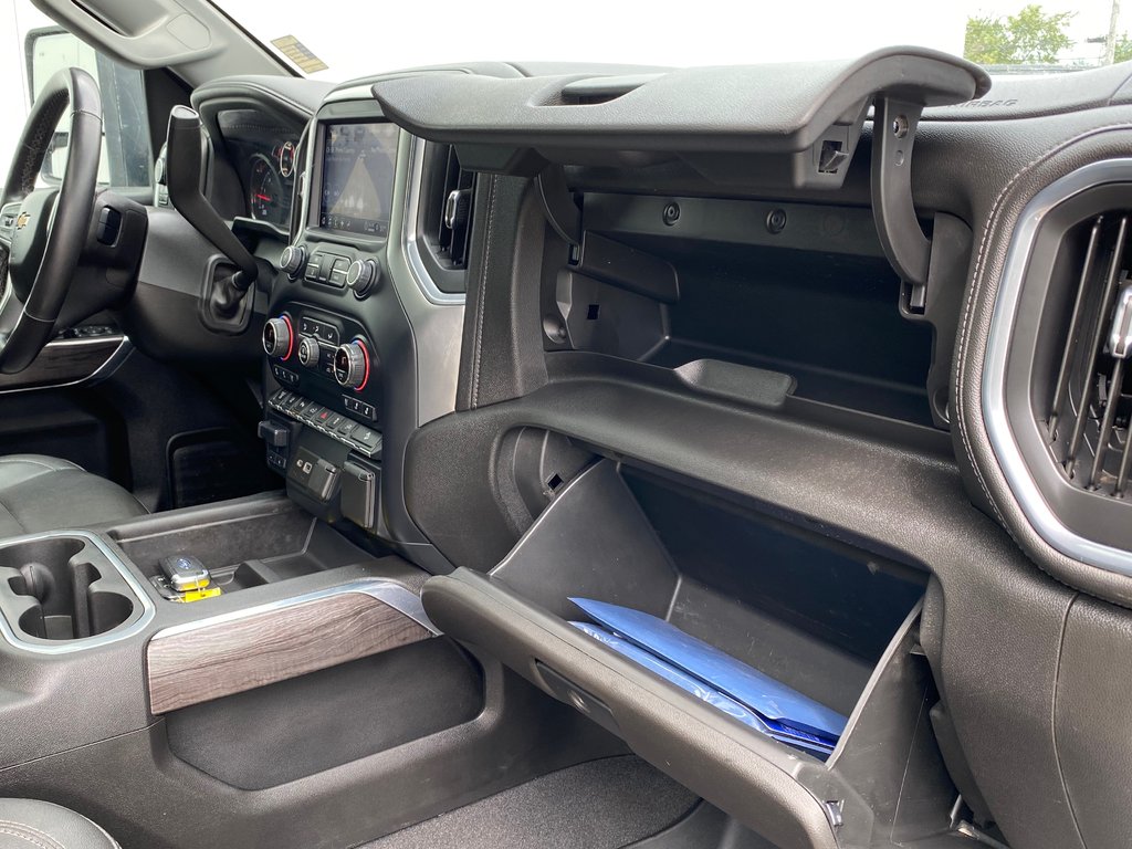 2022 Chevrolet Silverado 3500HD in Antigonish, Nova Scotia - 32 - w1024h768px