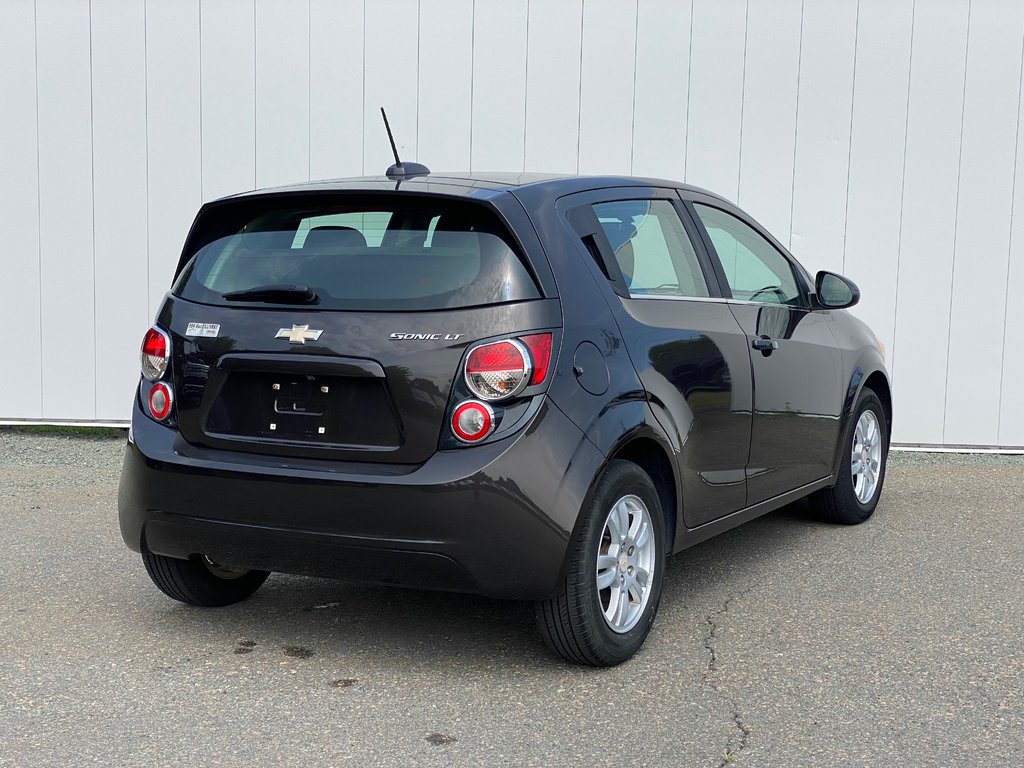 Chevrolet Sonic LT | Cam | USB | HtdSeats | Cruise | TPMS 2016 à Saint John, Nouveau-Brunswick - 7 - w1024h768px