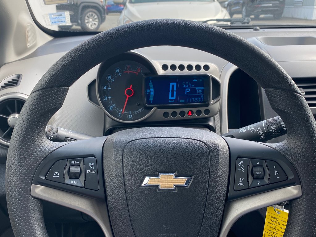 Chevrolet Sonic LT | Cam | USB | HtdSeats | Cruise | TPMS 2016 à Saint John, Nouveau-Brunswick - 18 - w1024h768px