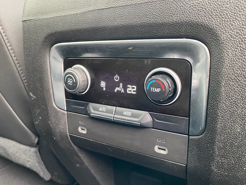 2021 Chevrolet Suburban in Antigonish, Nova Scotia - 36 - w1024h768px
