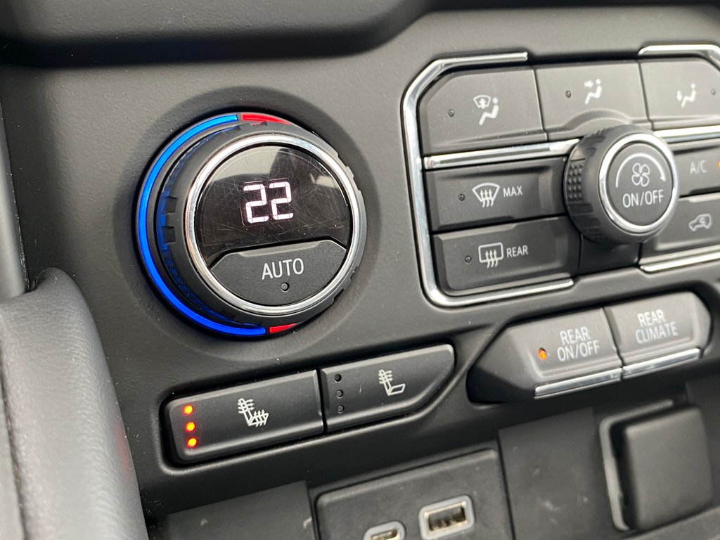 2021 Chevrolet Suburban in Antigonish, Nova Scotia - 23 - w1024h768px