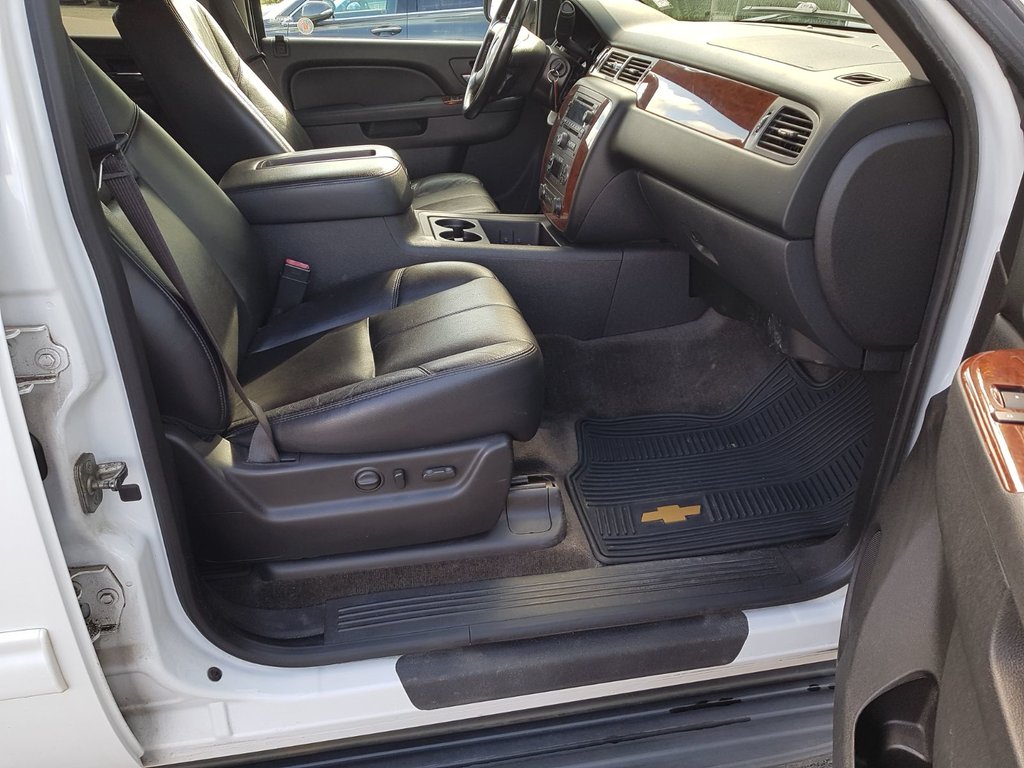 2013 Chevrolet Tahoe in Antigonish, Nova Scotia - 41 - w1024h768px