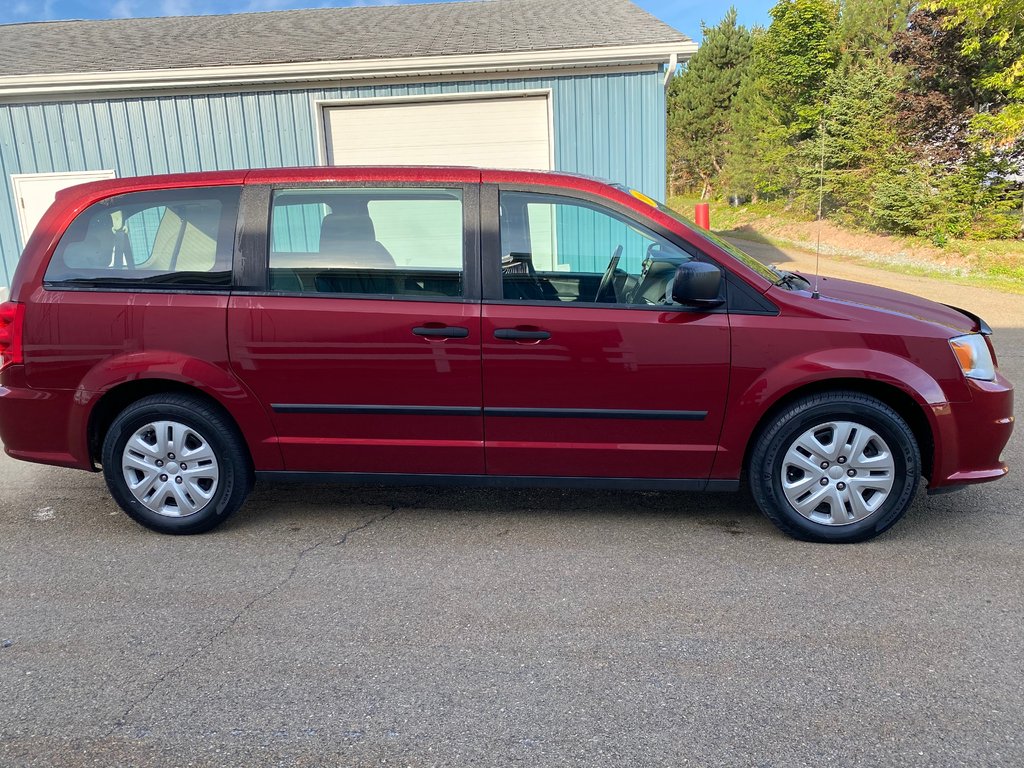 Ron MacGillivray Chev Buick GMC 2016 Dodge Grand Caravan Canada Value