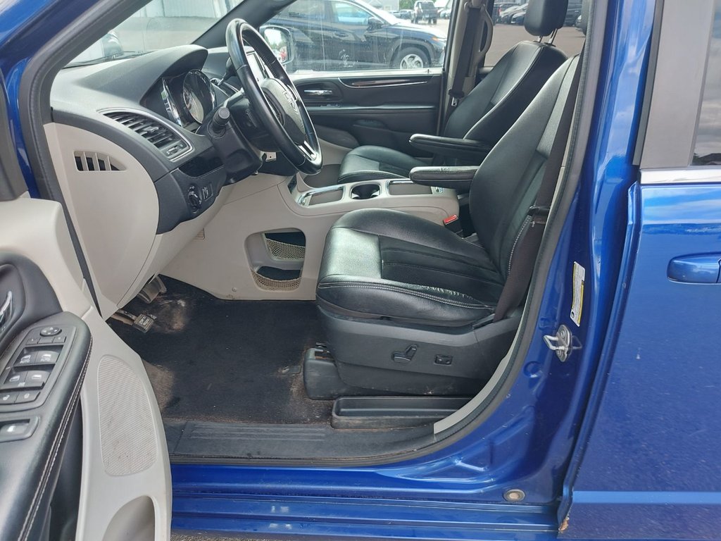 2018 Dodge Grand Caravan in Antigonish, Nova Scotia - 32 - w1024h768px