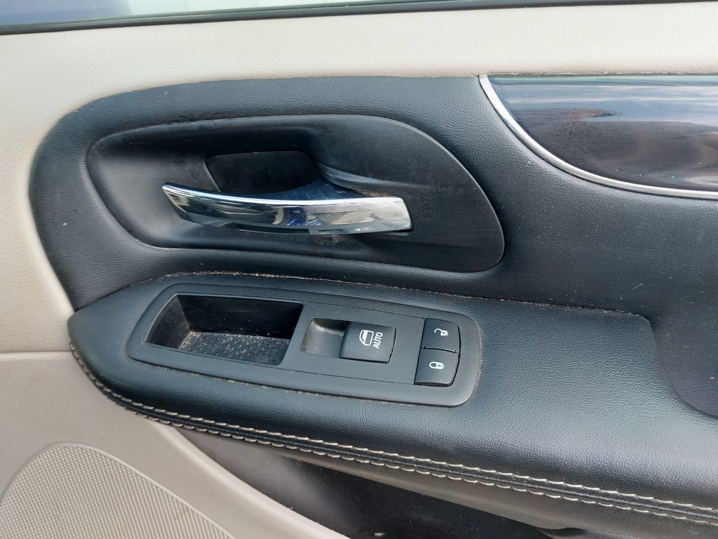 2018 Dodge Grand Caravan in Antigonish, Nova Scotia - 58 - w1024h768px
