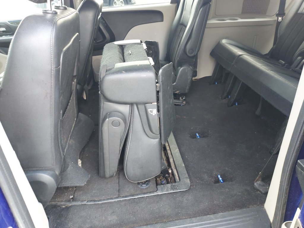 2018 Dodge Grand Caravan in Antigonish, Nova Scotia - 42 - w1024h768px
