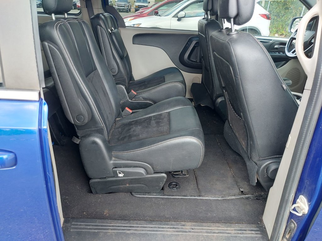 2018 Dodge Grand Caravan in Antigonish, Nova Scotia - 46 - w1024h768px
