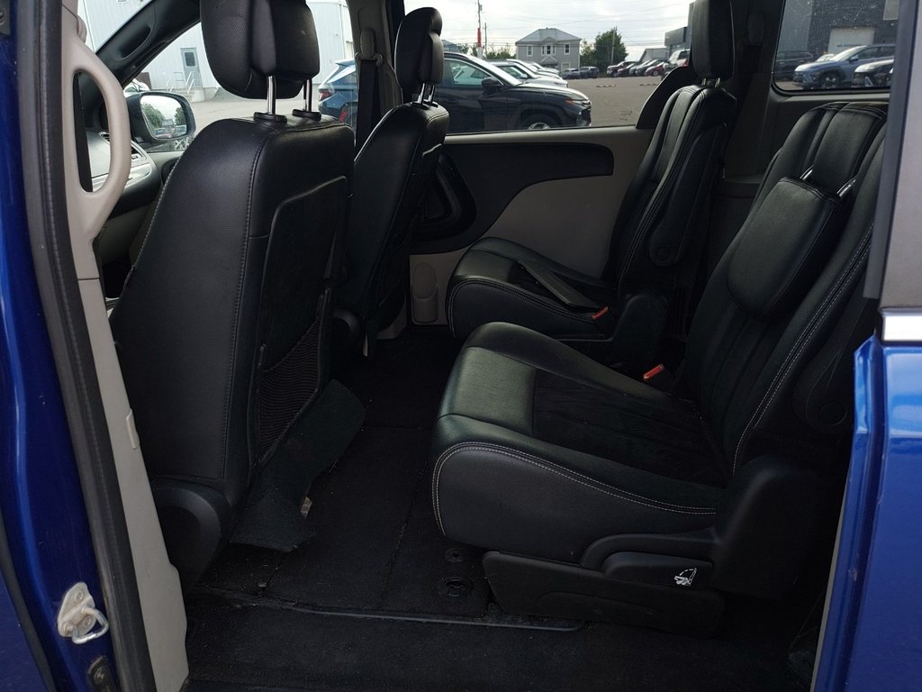 2018 Dodge Grand Caravan in Antigonish, Nova Scotia - 39 - w1024h768px