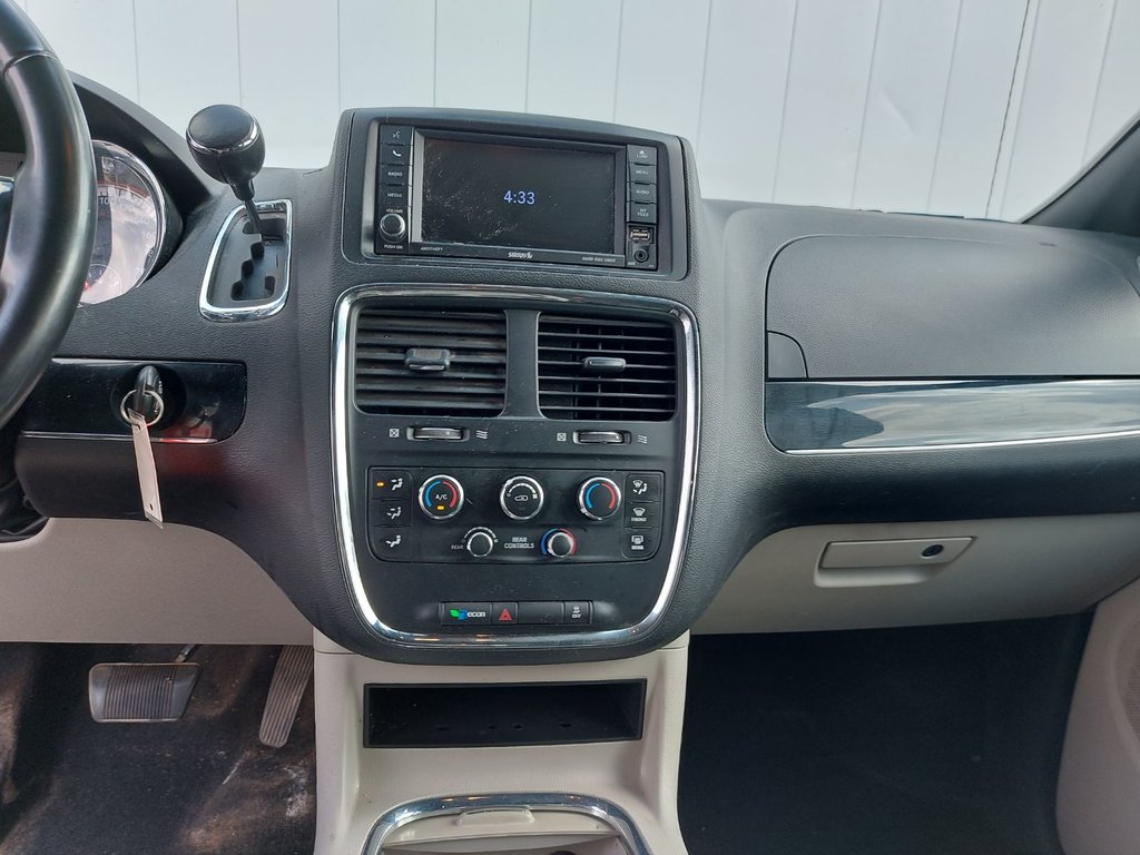 2018 Dodge Grand Caravan in Antigonish, Nova Scotia - 27 - w1024h768px