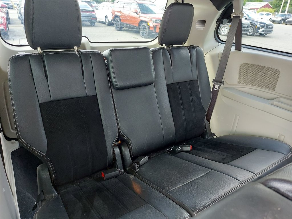 2018 Dodge Grand Caravan in Antigonish, Nova Scotia - 51 - w1024h768px