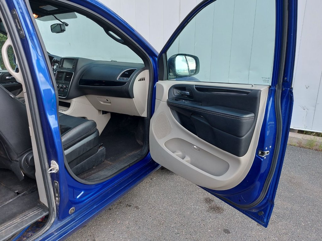 2018 Dodge Grand Caravan in Antigonish, Nova Scotia - 55 - w1024h768px