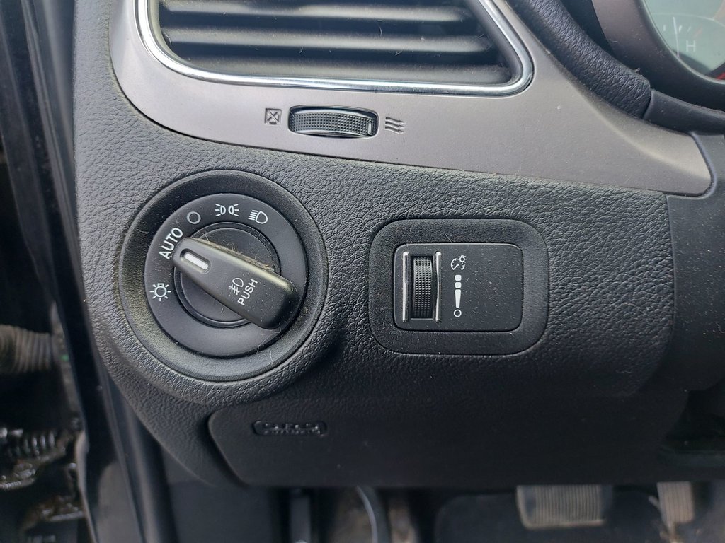 Dodge Journey CROSSROAD | 7-Pass | Leather | Cam | USB | Cruise 2018 à Saint John, Nouveau-Brunswick - 15 - w1024h768px