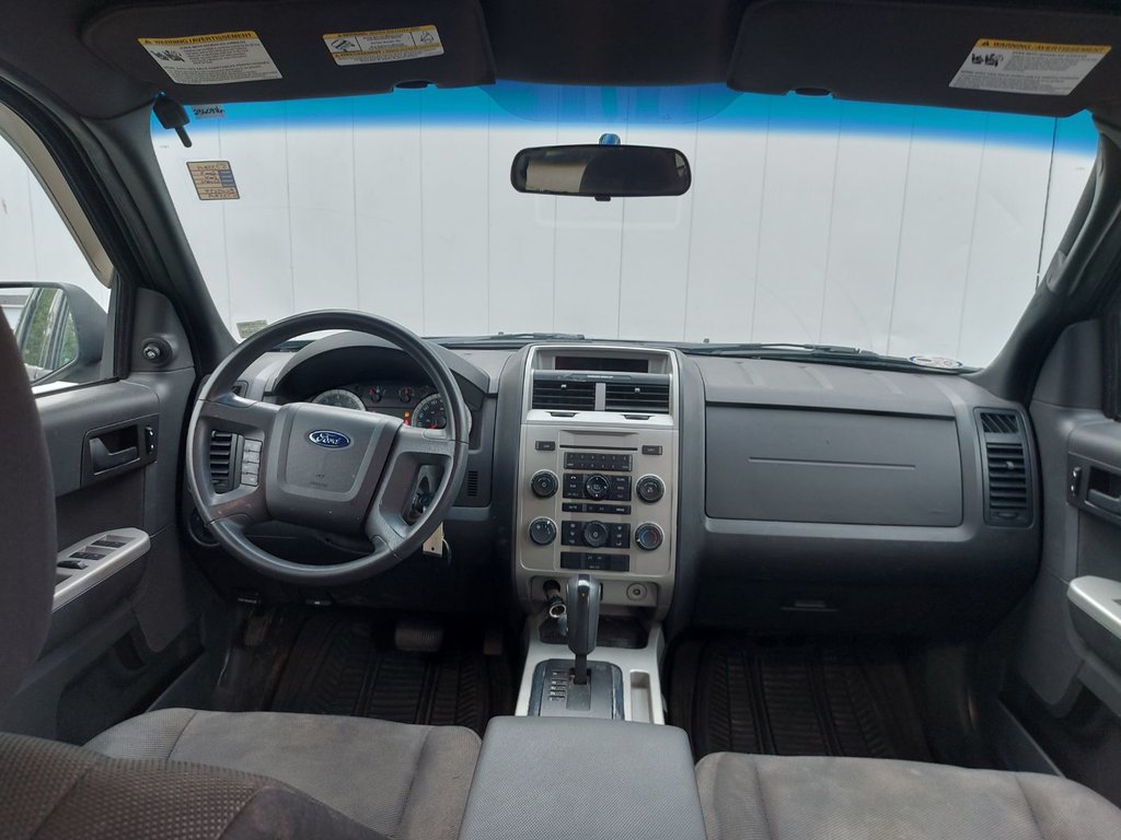 2009 Ford Escape in Antigonish, Nova Scotia - 55 - w1024h768px