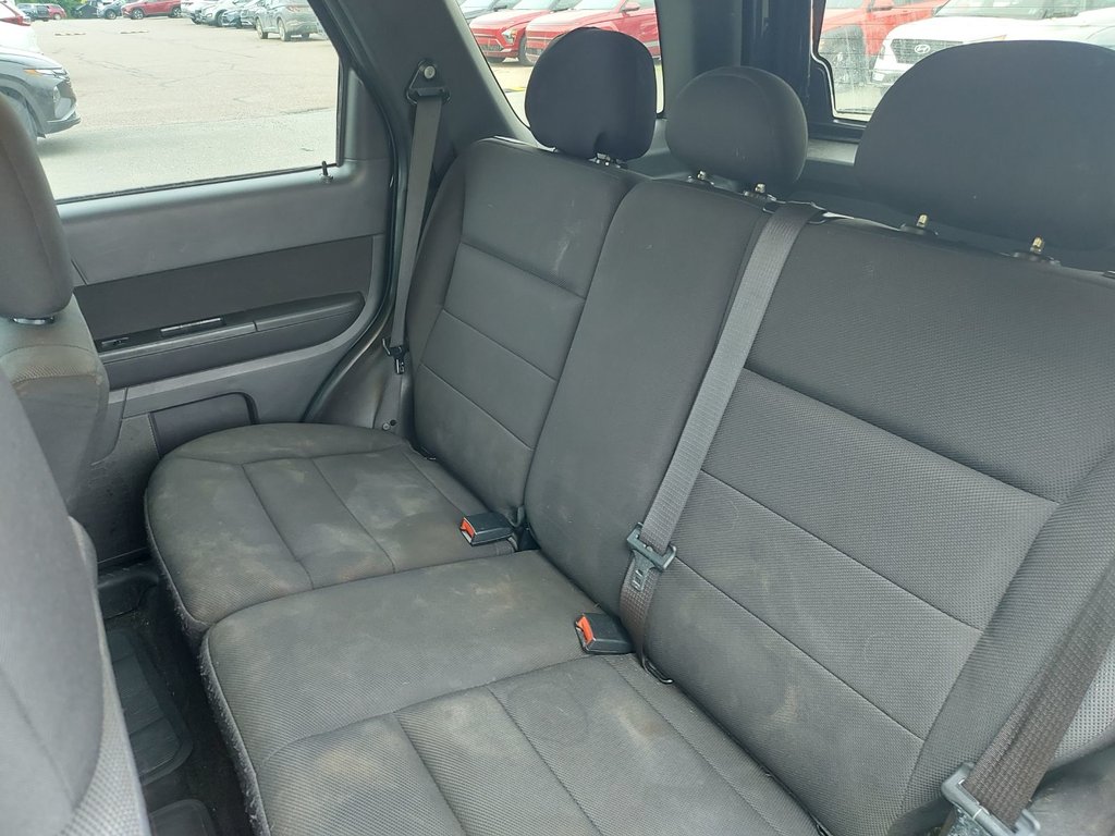 2009 Ford Escape in Antigonish, Nova Scotia - 36 - w1024h768px