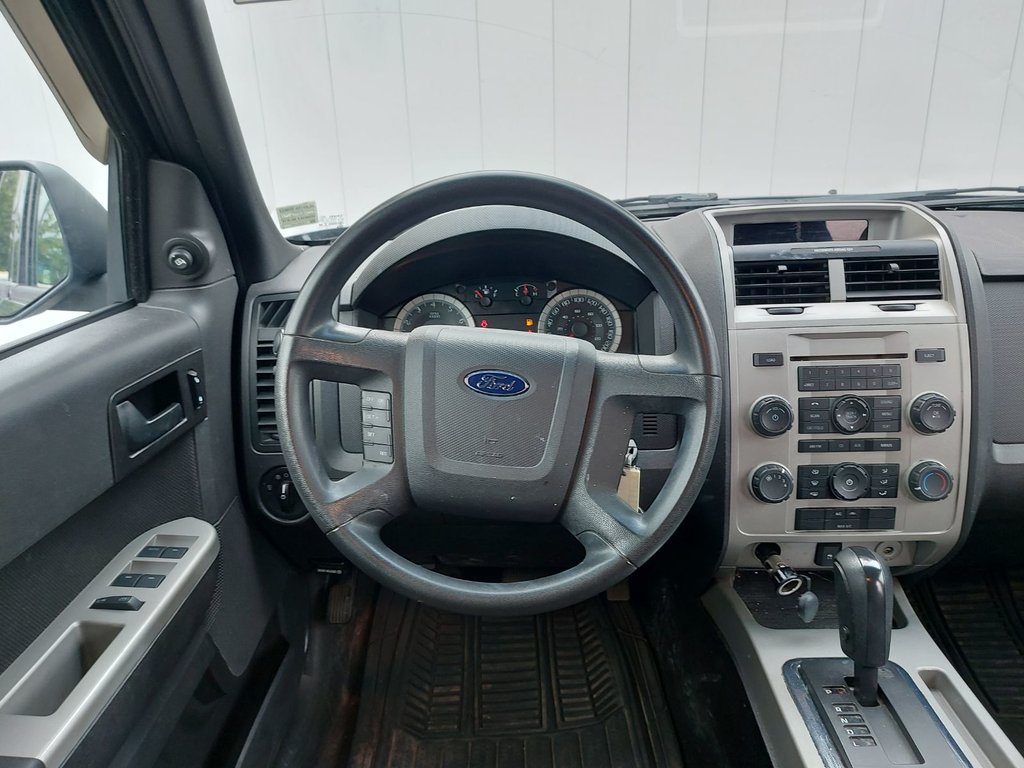2009 Ford Escape in Antigonish, Nova Scotia - 53 - w1024h768px