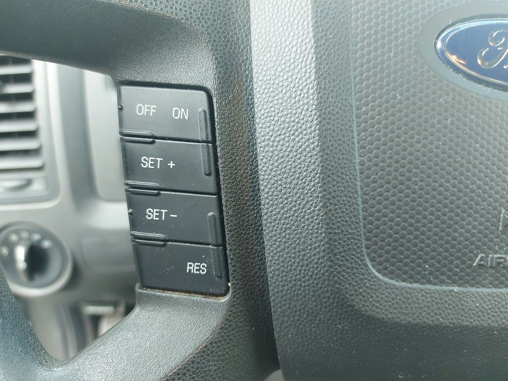 2009 Ford Escape in Antigonish, Nova Scotia - 13 - w1024h768px